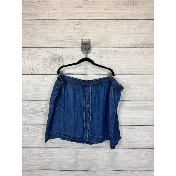 Universal Thread Dresses & Skirts - Universal Thread Plus Size Blue Chambray Button Front Mini Skirt Size 3X